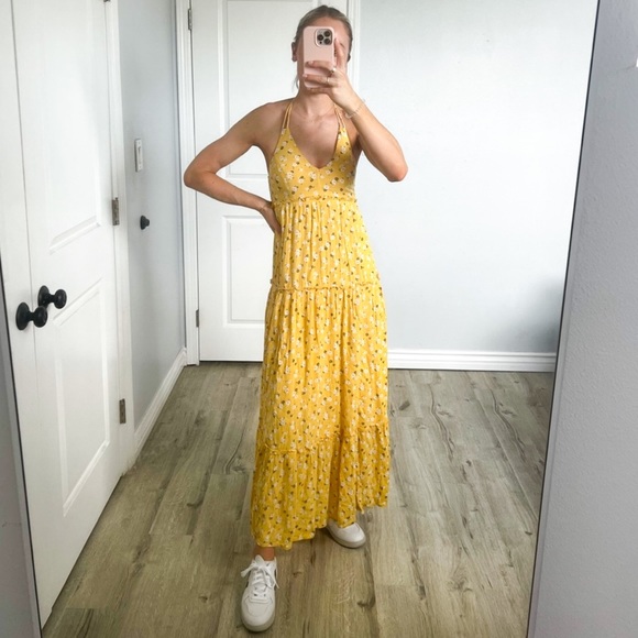 Abercrombie & Fitch Dresses & Skirts - Abercrombie | Floral Maxi Dress